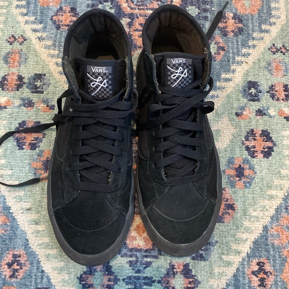 Vans skateboarding shoes - Picture 2 of 10